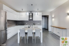 4-к квартира, 109.8 м², 7/19 эт.