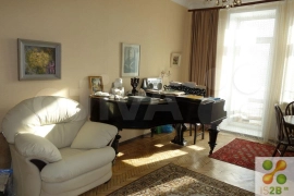 4-к квартира, 120 м², 6/7 эт.