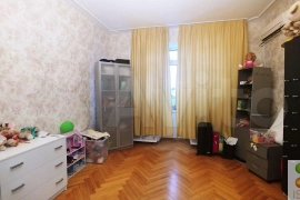 3-к квартира, 77 м², 4/9 эт.