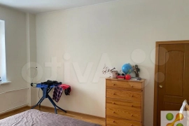 2-к квартира, 70 м², 1/12 эт.