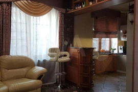 3-к. квартира, 71,4 м², 2/5 эт.