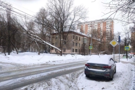 2-к квартира, 42 м², 1/3 эт.