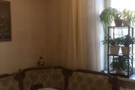 4-к квартира, 97.9 м², 1/5 эт.