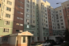 Продам четырехкомнатную вторичку 97.0 м² этаж 1/9 город Москва метро ул. Горчакова ЮЗАО Южное Бутово улица Бартеневская 41/1