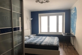 Недвижимость Квартиры / Светлая квартира,ремонт был сделан 2 года назад,хорошие соседи,отличная инфраструктура района.